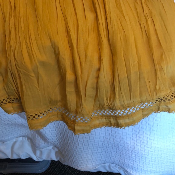 Wilfred Leone Dress (Gold) - Picture 4 of 5